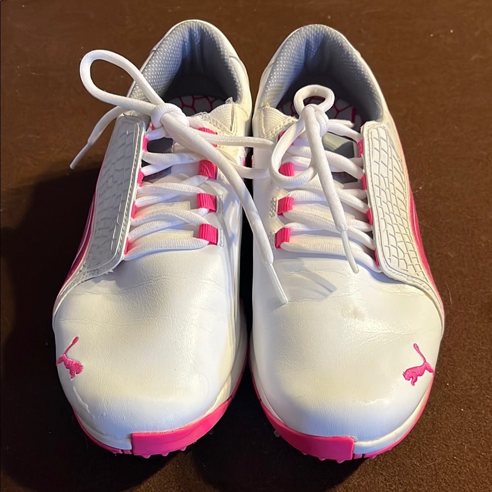 Womens puma white and pink golf shoes